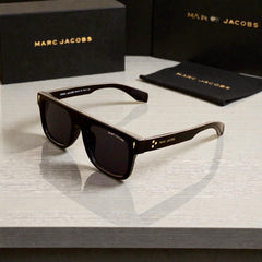 Marc Jacobs Ma6