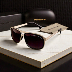 Porsche Design P06