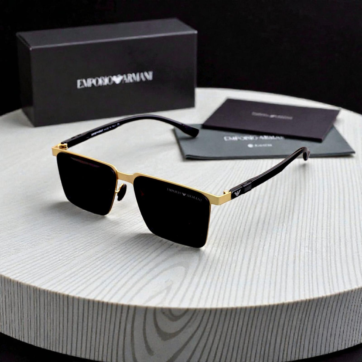 Emporio Armani E5
