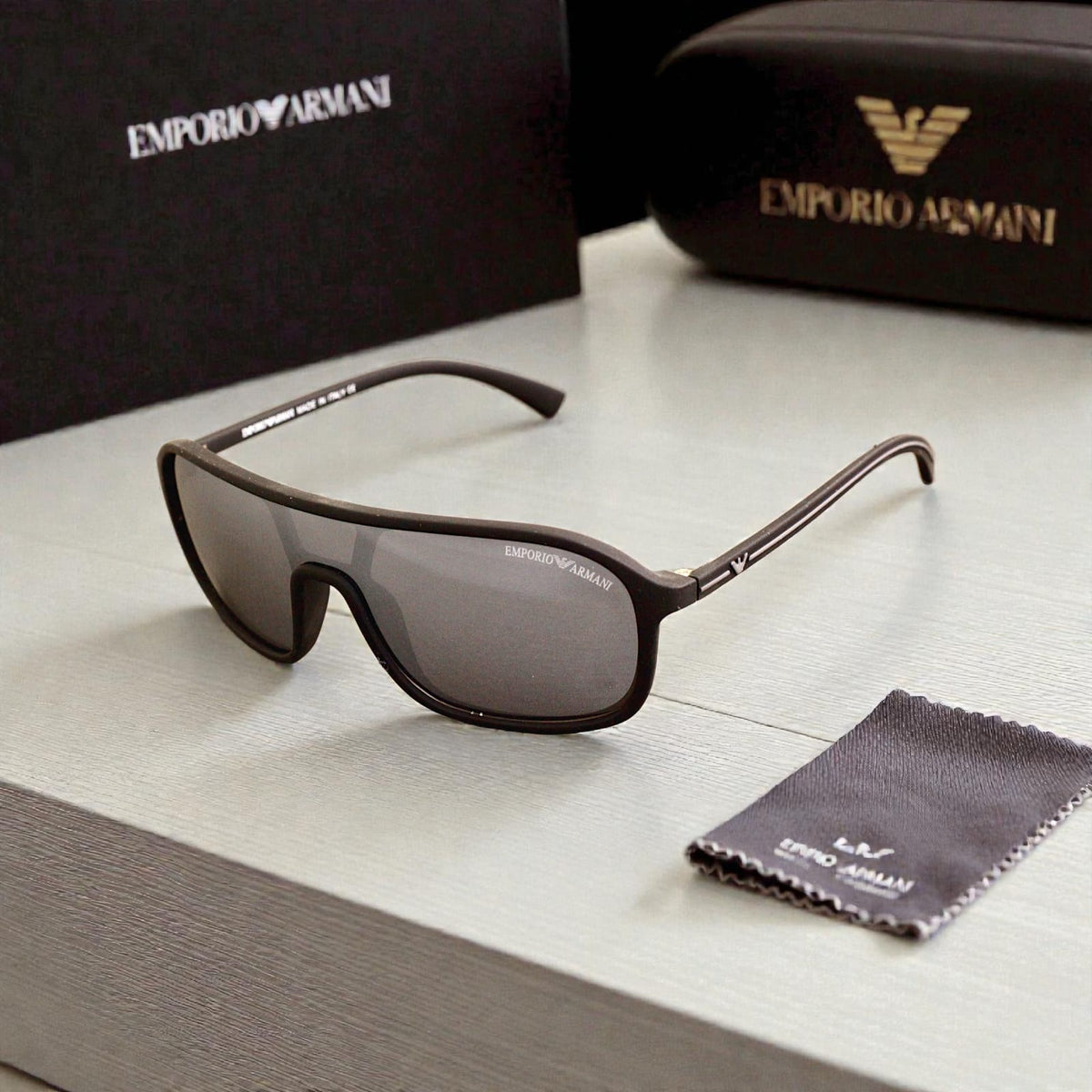 Emporio Armani E1