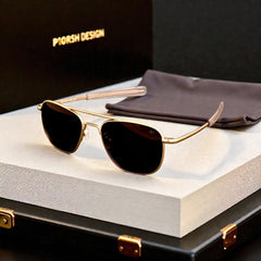 Porsche Design P09