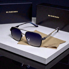 Burberry Bu4