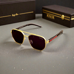 🕶️ PRADA – نظارة شمسية فاخرة