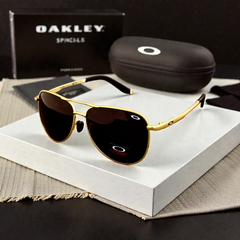 🕶️ OAKLEY – نظارة شمسية فاخرة