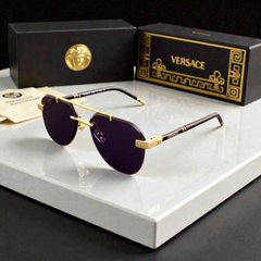 VERSACE