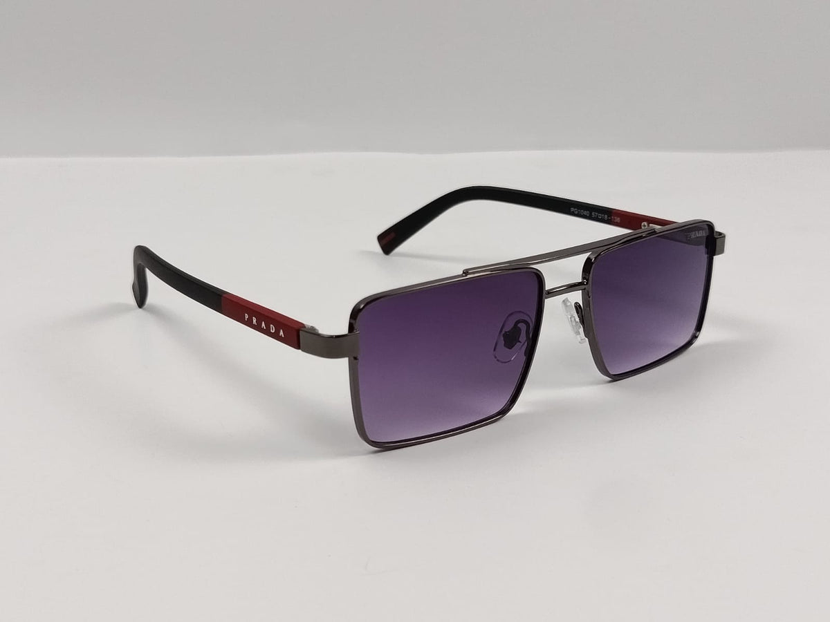 Prada Pr39