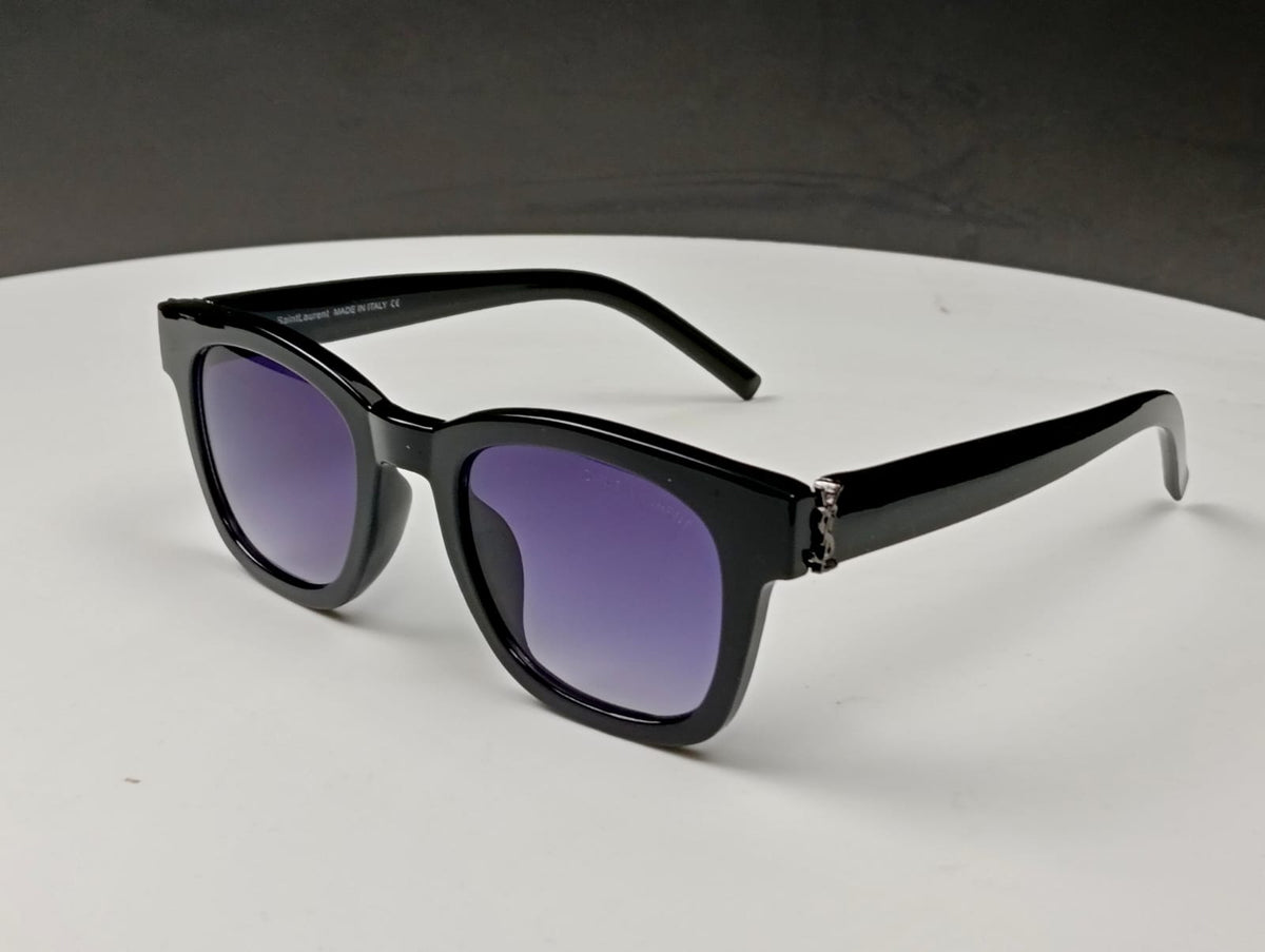 Saint Laurent S2