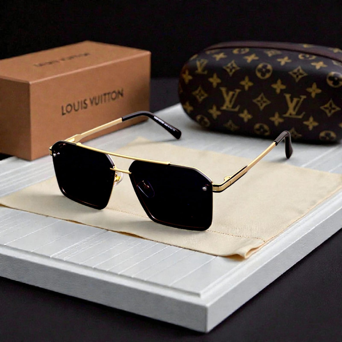 Louis Vuitton Lo17