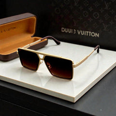 Louis Vuitton Lo19